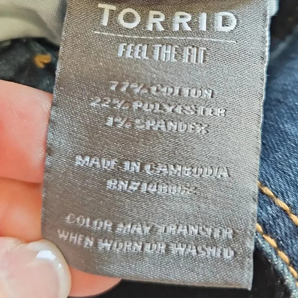 Torrid Luxe Slim Boot Jeans Medium Wash Size 20T - Picture 8 of 9